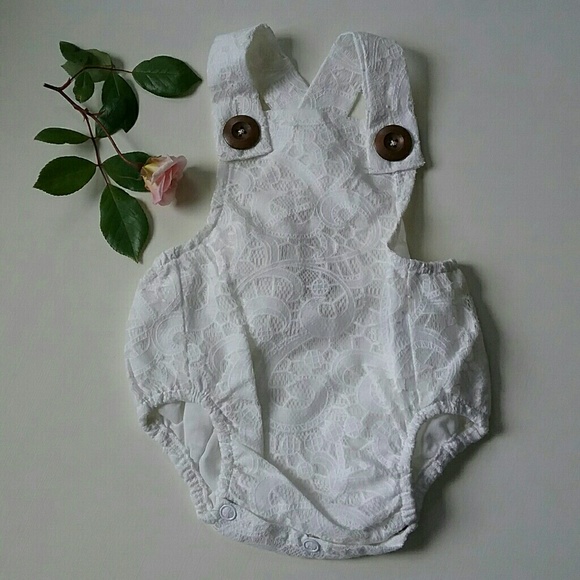Sado | Darling White Lace Romper | 0-3 Months - Picture 3 of 9